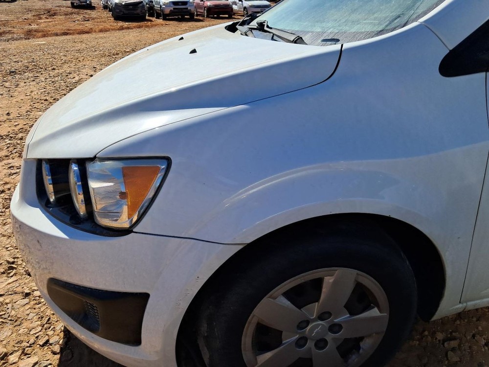 SONIC 2015 Glove Box 4830134