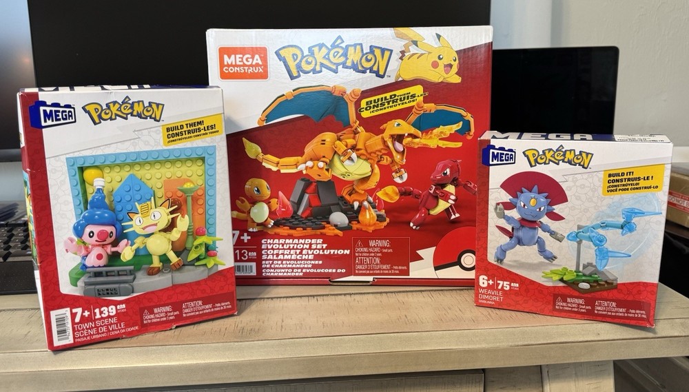 Pokémon Mega Construx Lot - Charmander Evolution, Weavile, Town Scene - Sealed