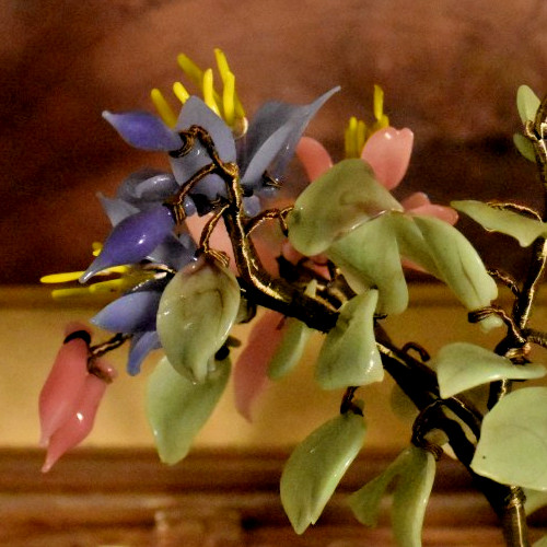 18" VINTAGE BONSAI PEKING GLASS TREE IN 10" BLUE CLOISONNE BOWL W/ EBONY BASE