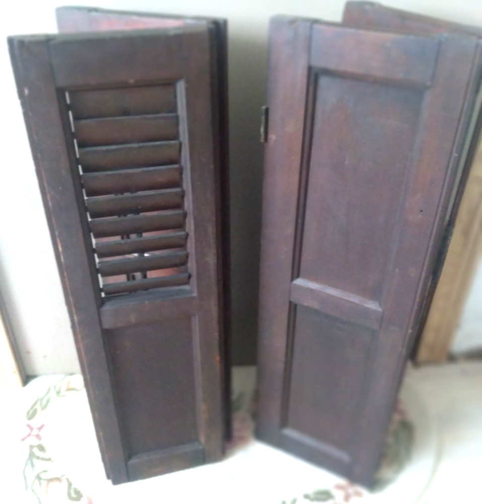 Antique Bi-Fold Solid Wood Victorian Louver Window Shutters Rustic Decor