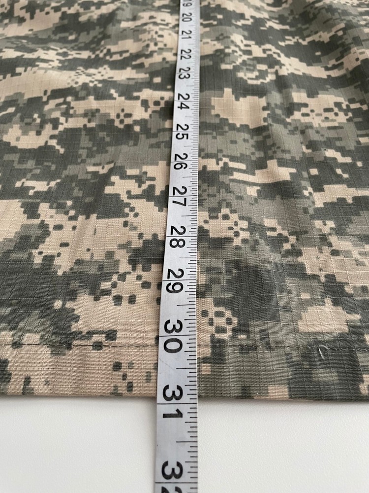 US Army Mens Size Medium Regular Green Tan Digital Camo Button Down Field Jacket