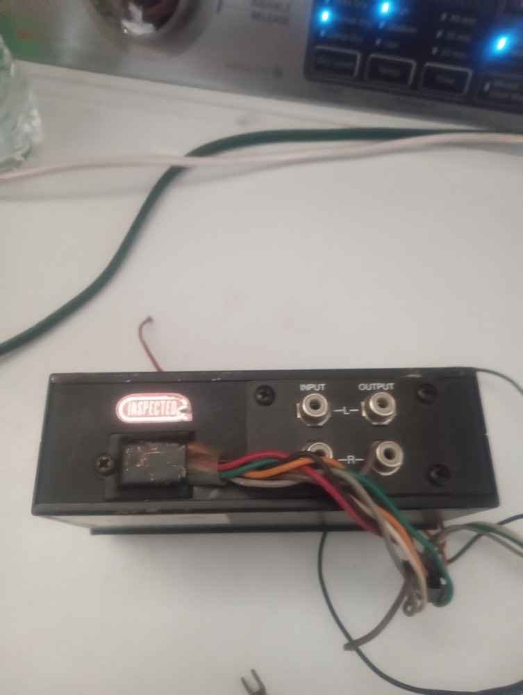 Realistic 7 Band Stereo Frequency Equailizer