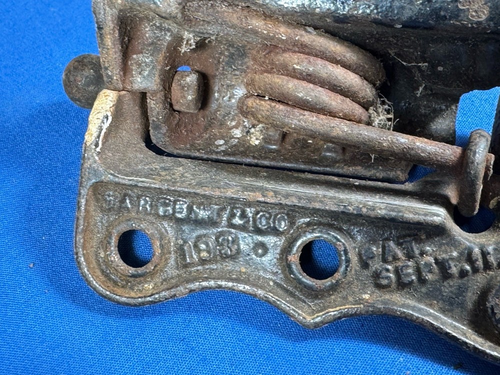 4 Different Spring Loaded Hinges, Full Working Condition, Screen Door Hardware