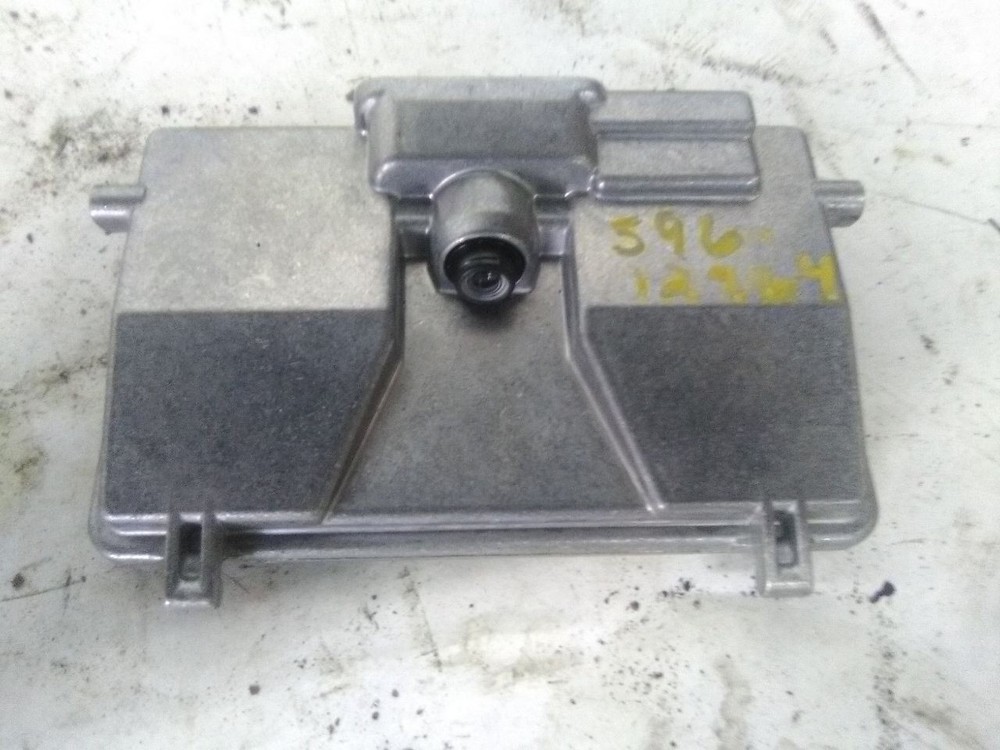 18 Volkswagon VW Atlas Camera/Projector Camera Front Windshield Mounted