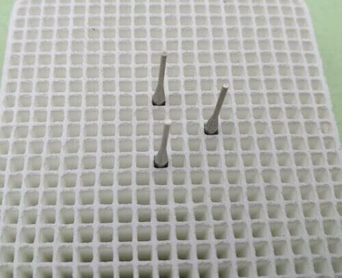 Honeycomb Ceramic Soldering Board with Rectangle panel + needle set