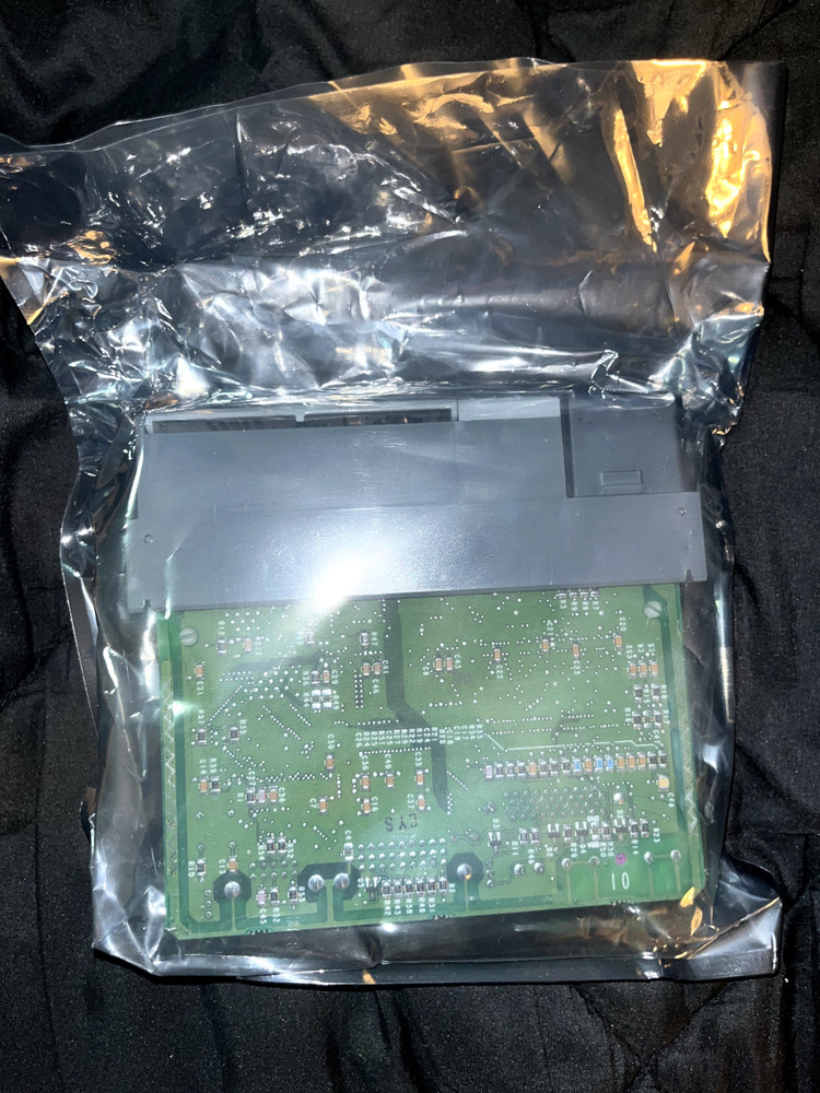 Allen-Bradley 1747-L532 PLC Processor Module