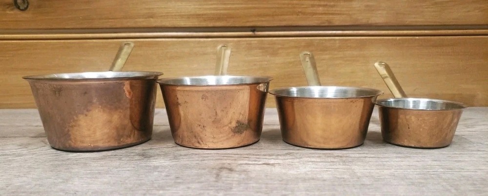 Vtg Copper Brass Measuring Cups 4PC Set Spouted Nesting Handled Made In Korea