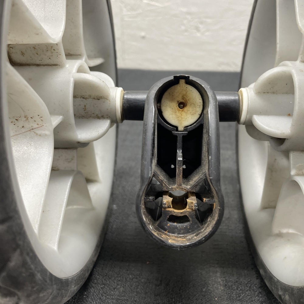 GRACO Ready2GrowClick Connect LX REPLACEMENT PART Front Tire Assembly