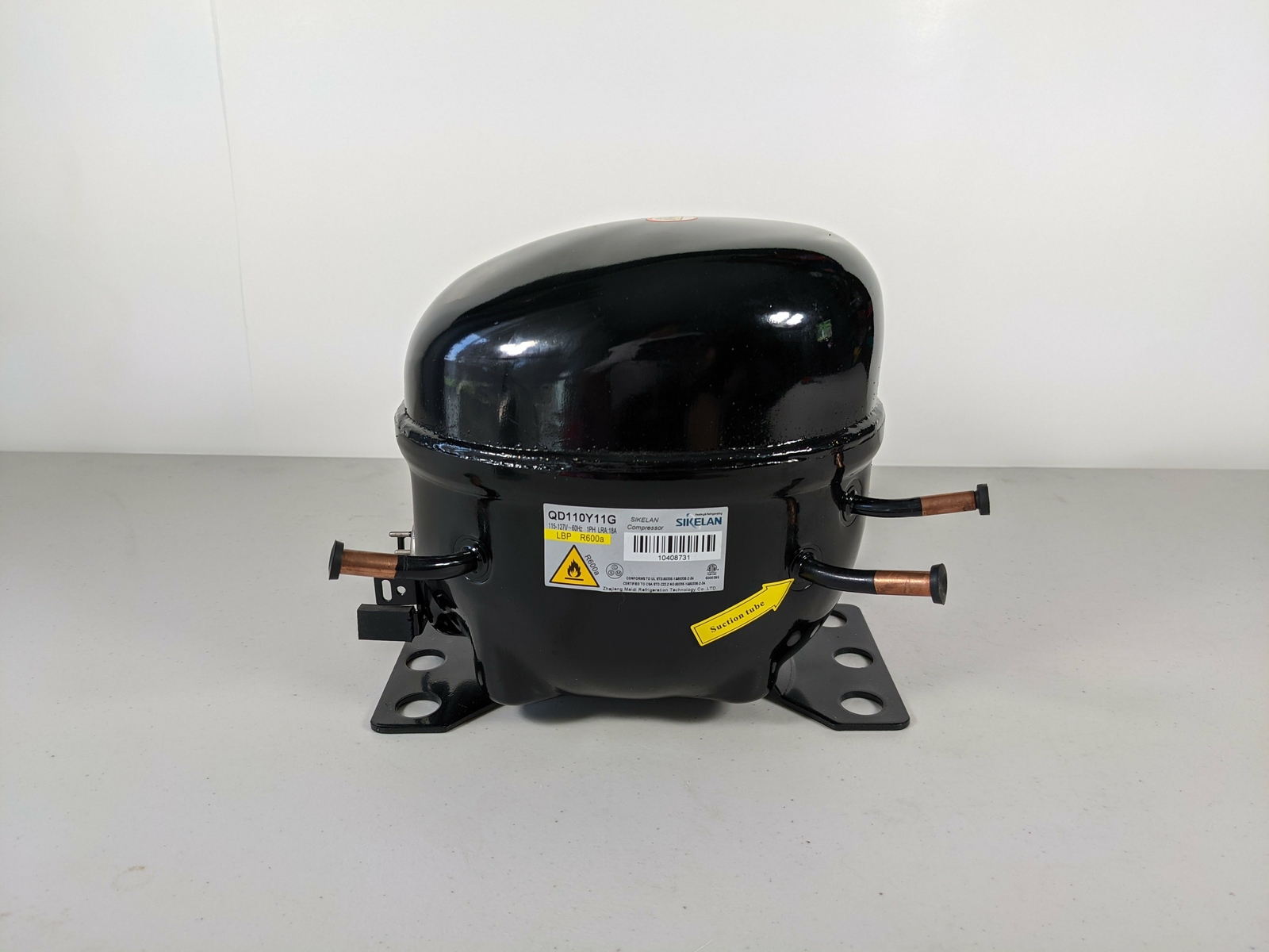 Sikelan QD110Y11G Refrigeration Compressor 1/4HP 751BTU 110-120V R600a LBP