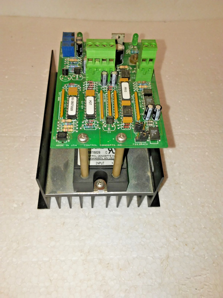 CONTROL CONCEPTS SCR POWER CONTROLLER MODEL 1032A-24-10-POT 240VOLT 10 AMP
