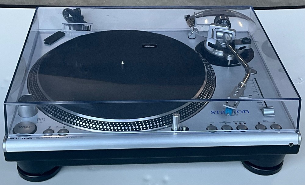 STANTON ST-100 VINTAGE CLASSIC DIGITAL TURNTABLE, RECORD PLAYER, NICE CONDITION