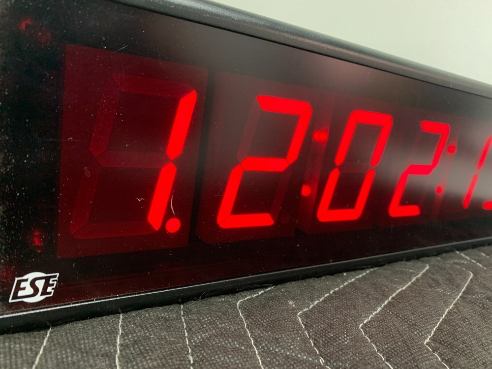 ESE-996U 2.3" 6-Digit Timecode Reader