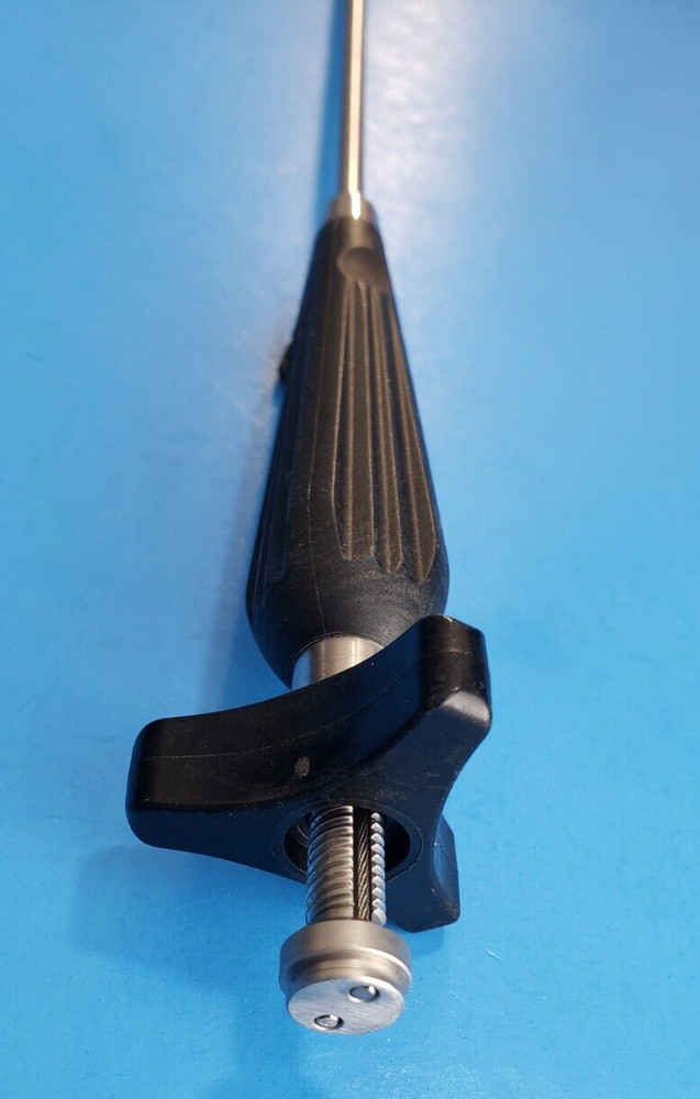 Snowden-Pencer 89-6112 Laparoscopic Diamond Flex Triangular 5mm Retractor 80mm