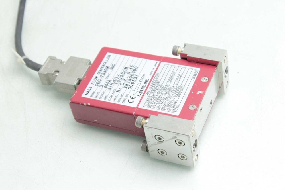 Stec SEF-7330 Mass Flow Controller / 100SCCM Flow Rate / SiH2CL2 Dichlorosilane
