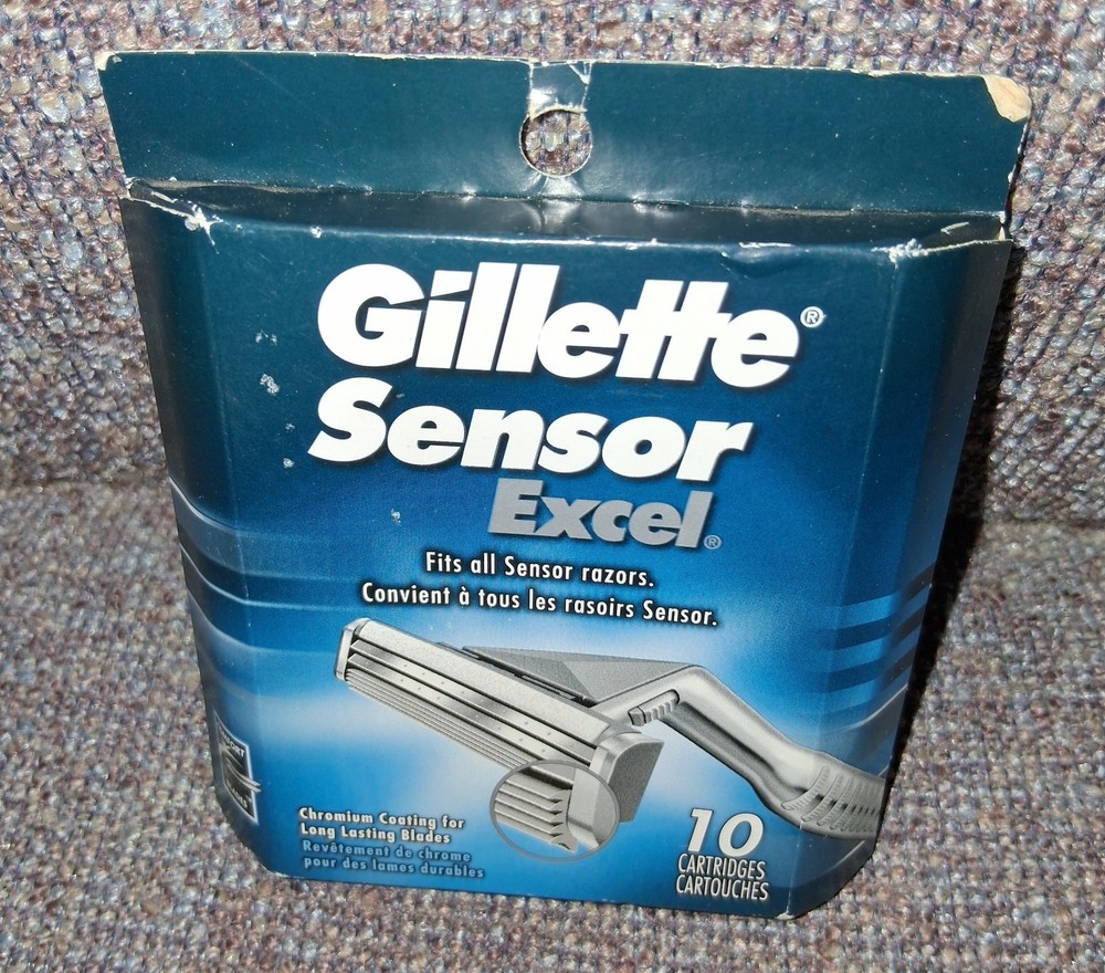 Gillette Sensor Excel Mens Refill Razor Blades ~ Cartridges ~ 25 Count