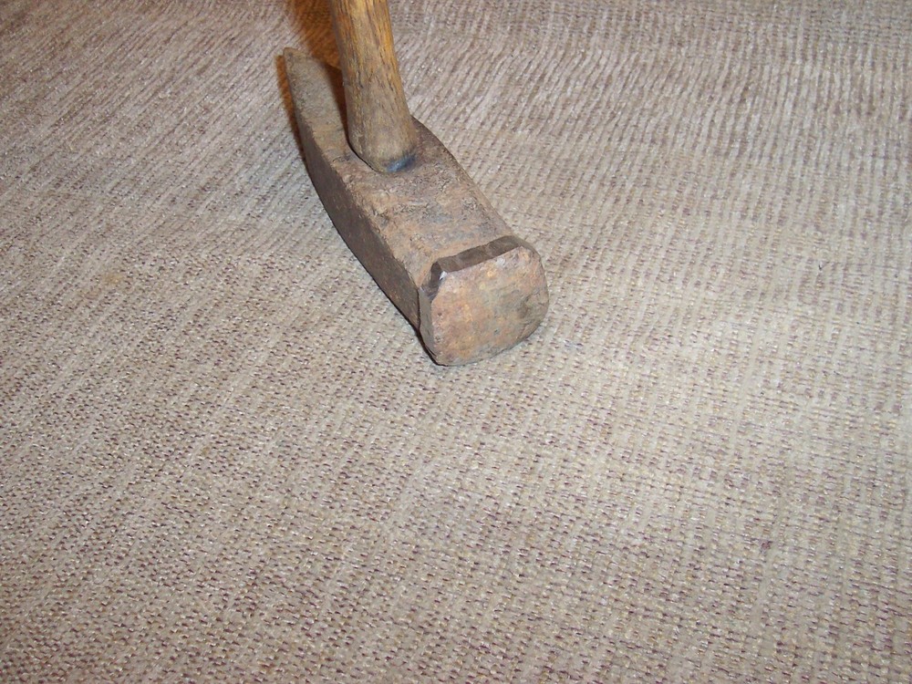 Large Heavy Hubbard Blacksmiths Handled Chisel Antique Forge Anvil Barn Tool