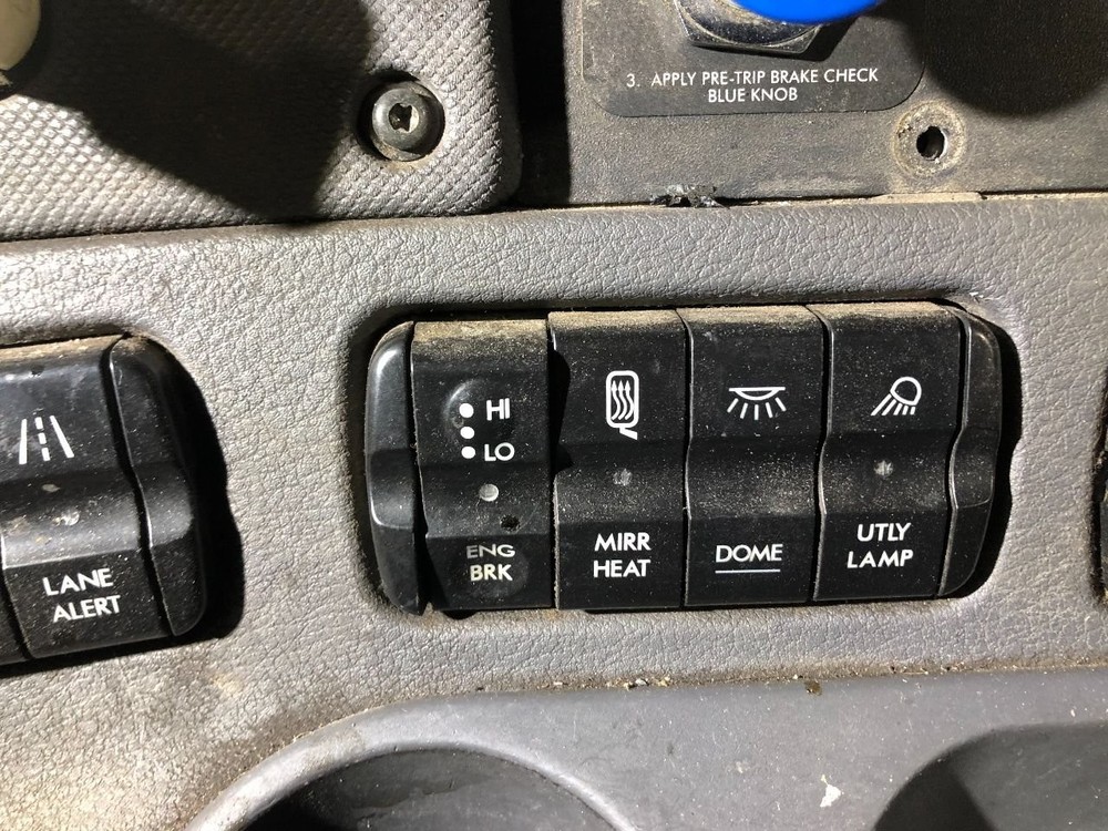 2008-2021 Freightliner CASCADIA SWITCH Dash Panel - Used