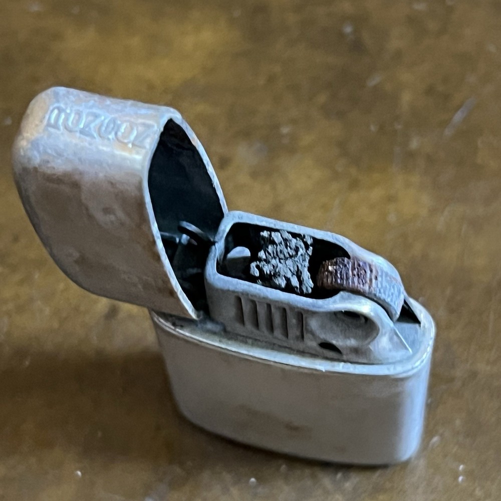 Vintage Silver Ronson Typhoon Lighter