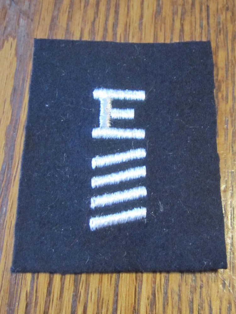 BATTLE EFFICIENCY "E" PATCH US NAVY 5TH AWARD, DISTINGUISHING MARK (DM)