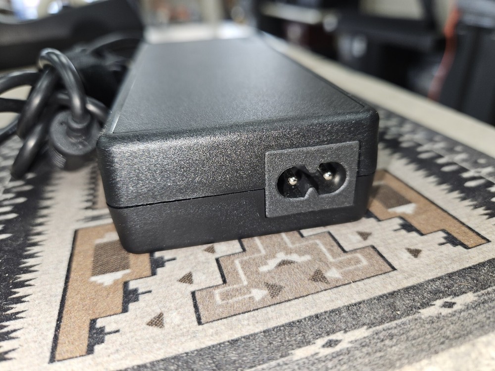 Lenevo Thunderbolt 3 Power Supply. OEM