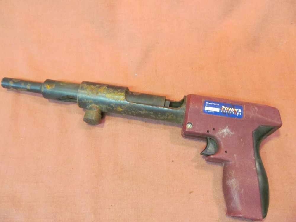 POWERS FASTENERS P2201 POWDER ACTIVATED FASTENING TOOL