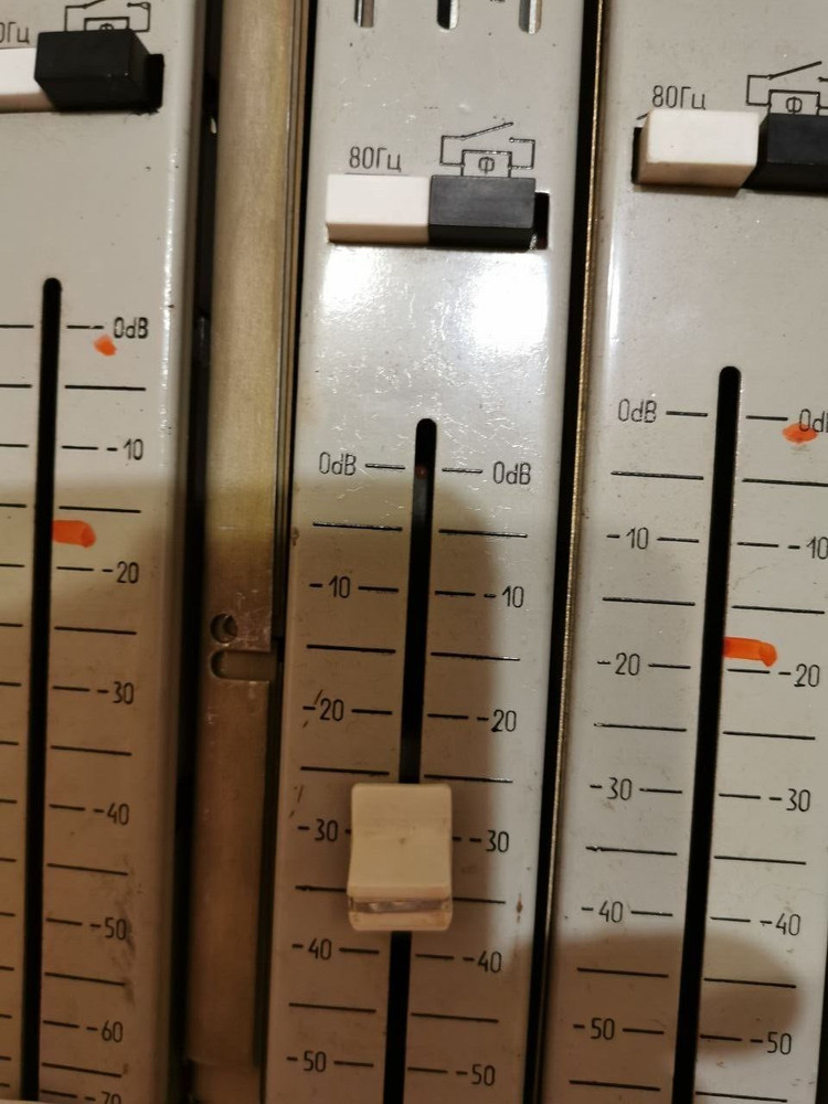 LOMO 100K microphone preamp