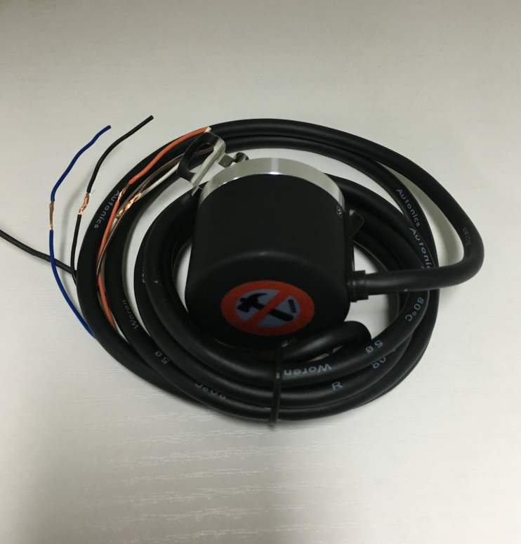 1pc New Autonics Rotary Encoder E40HB8-2500-3-T-24