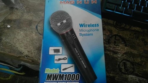Magnum MWM1000 Wireless Microphone System Professional Dynamic Mic