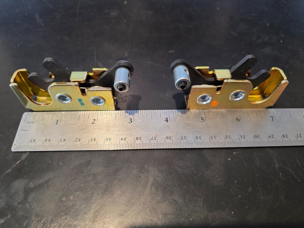 Camper Shell - Eberhard Door Latch Left and Right Steel Mini Rotary Lock / Latch