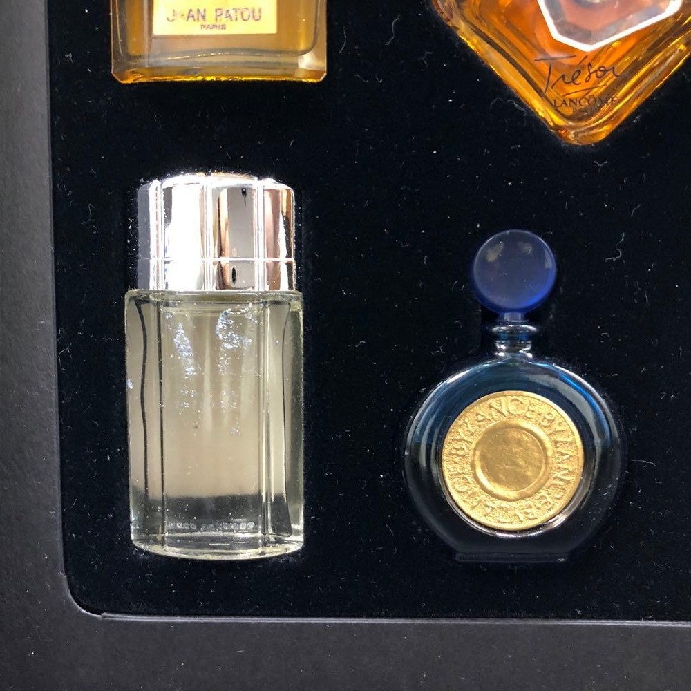 Miniature Perfume Bottles Collection Empty Bottles & Boxes Set Vtg Display Only
