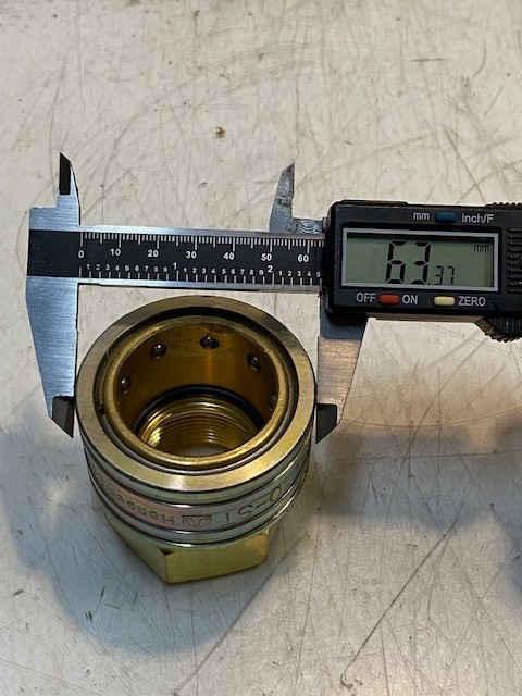 Hansen Coupling Series 10-ST Hydraulic Quick Disconnect Coupler