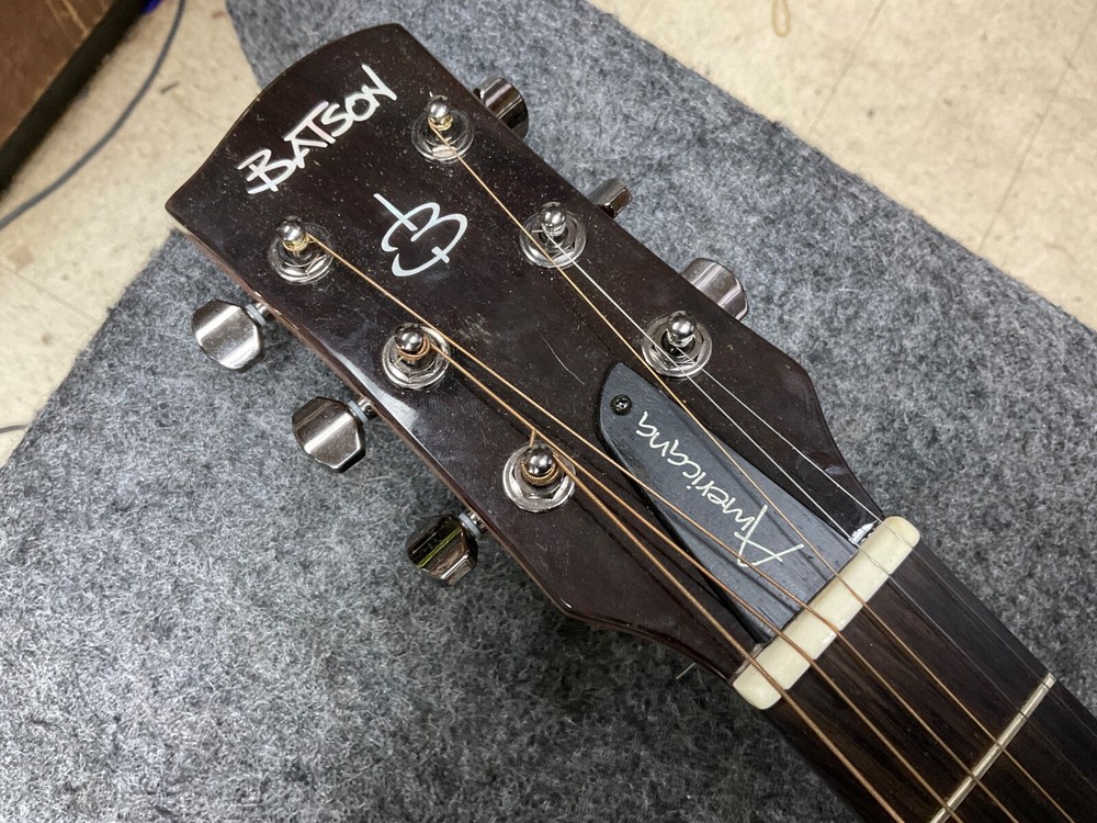 Batson GC22 Guitar