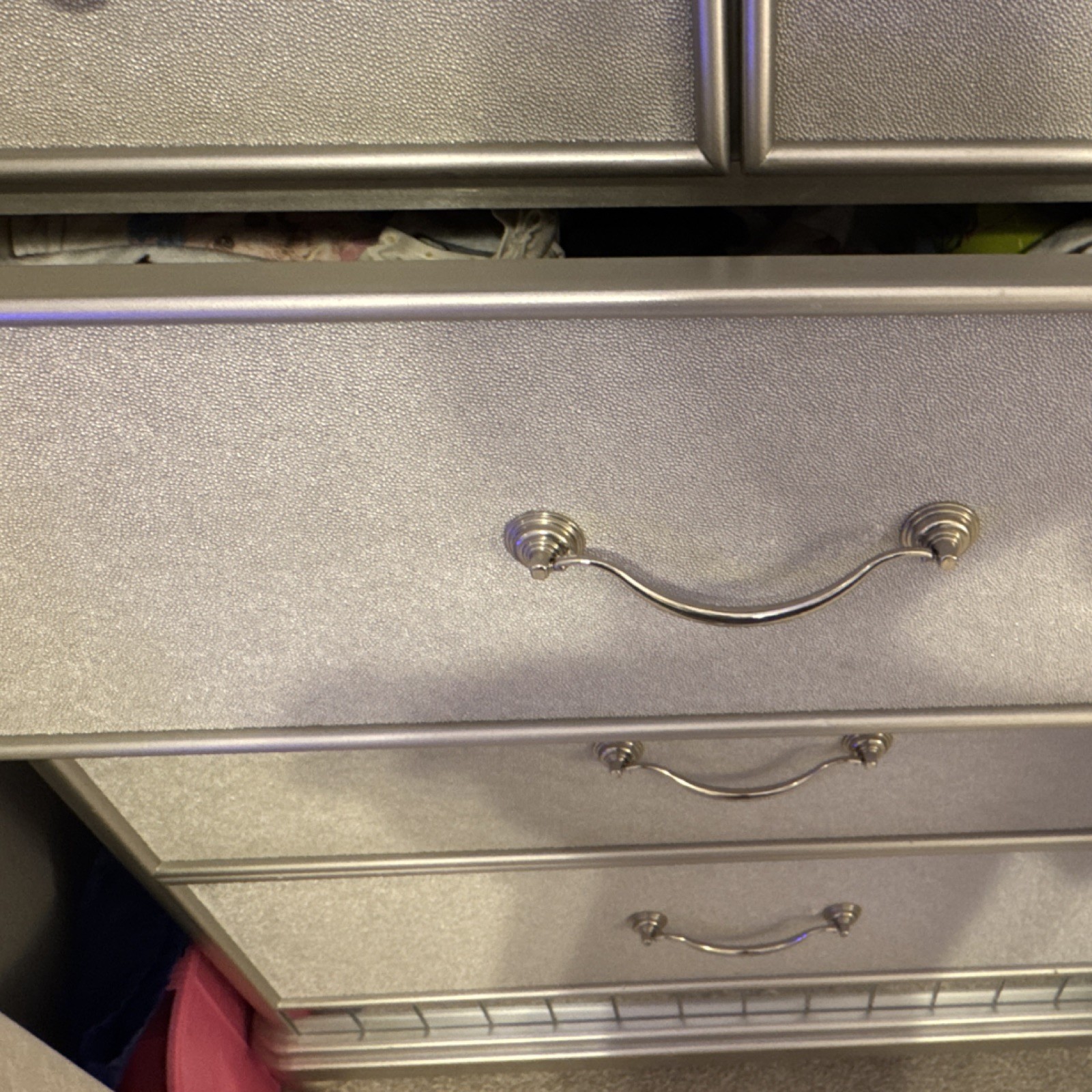 Silver Metallic Chest of Drawers 4-Drawer Wood Metal with Mixed Metal Handles