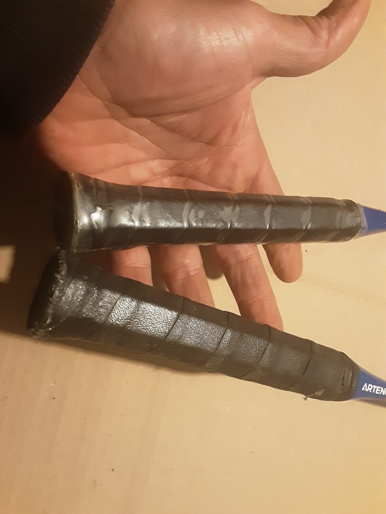 2 BADMINTON RACKETS IN GOOD CONDITION