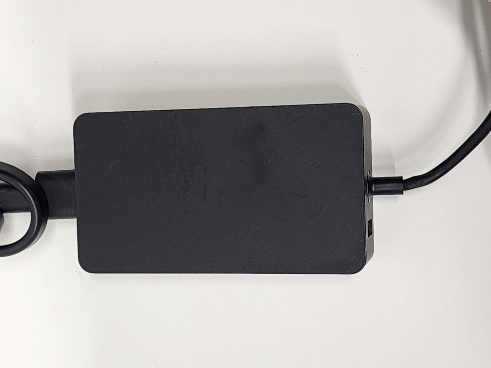 Original Microsoft AC Adapter 36W 12V 2.58A for Microsoft Surface Pro 3 / 4 1625