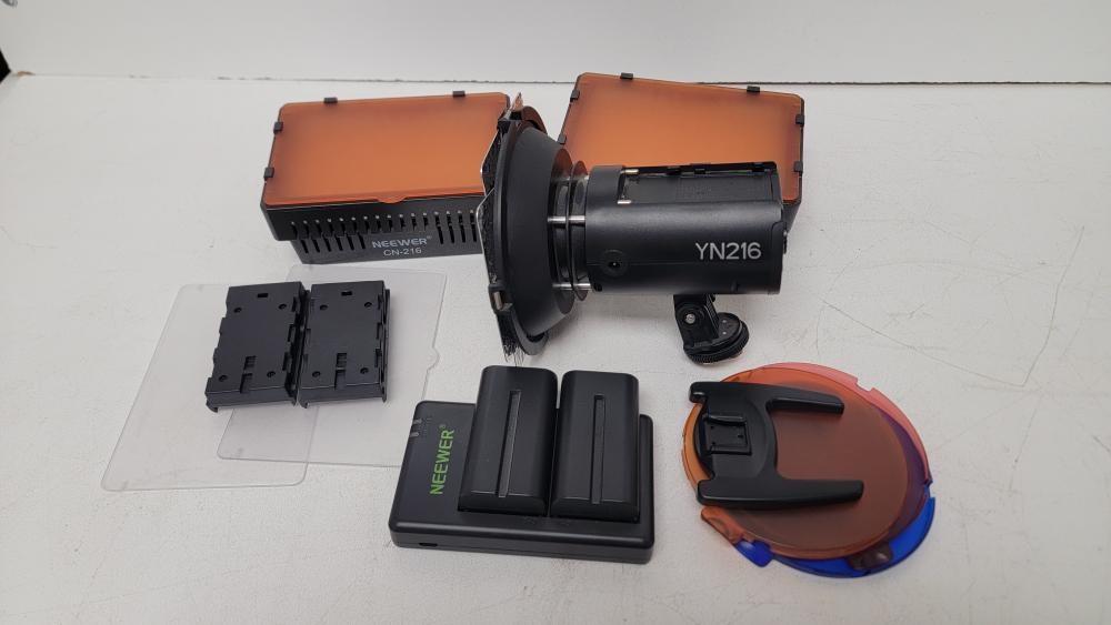 YONGNUO CAMERA LIGHTING KIT (P08027223)