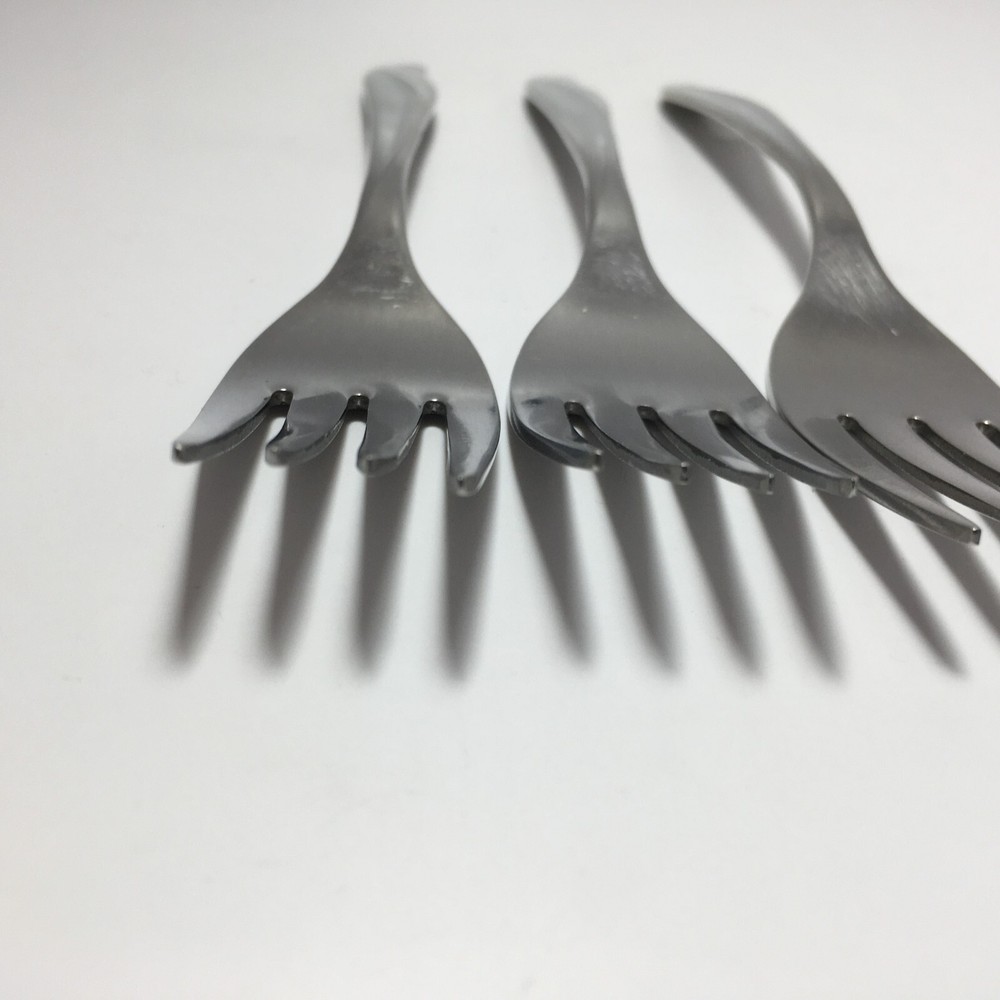 Wm Rogers Impression USA Stainless Flatware Salad Fork x 3 Lot B