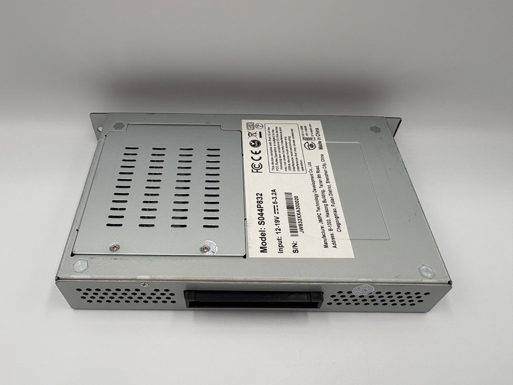 Newline OPS Onboard Computer S044P832 Intel Core i7-7500U BAREBONES UNIT TESTED