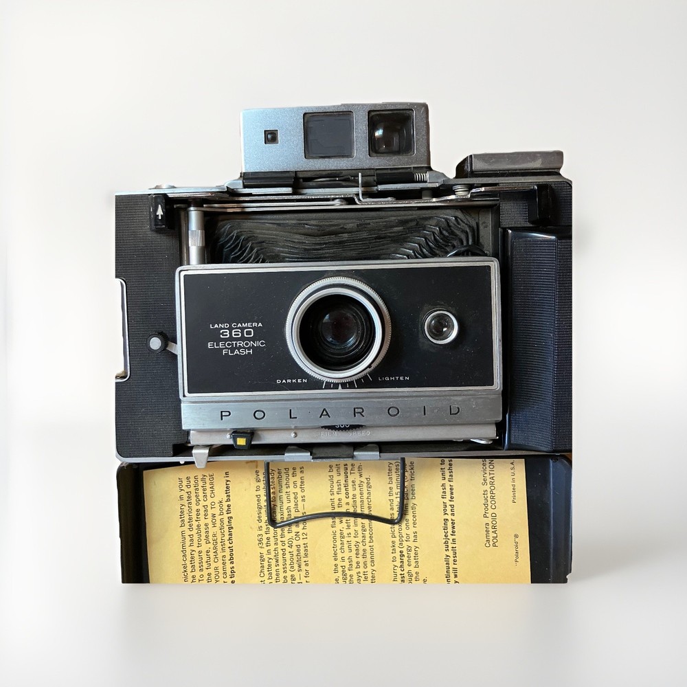 Polaroid 360 Land Camera Electronic Flash w/ Hard Case + Strap UNTESTED