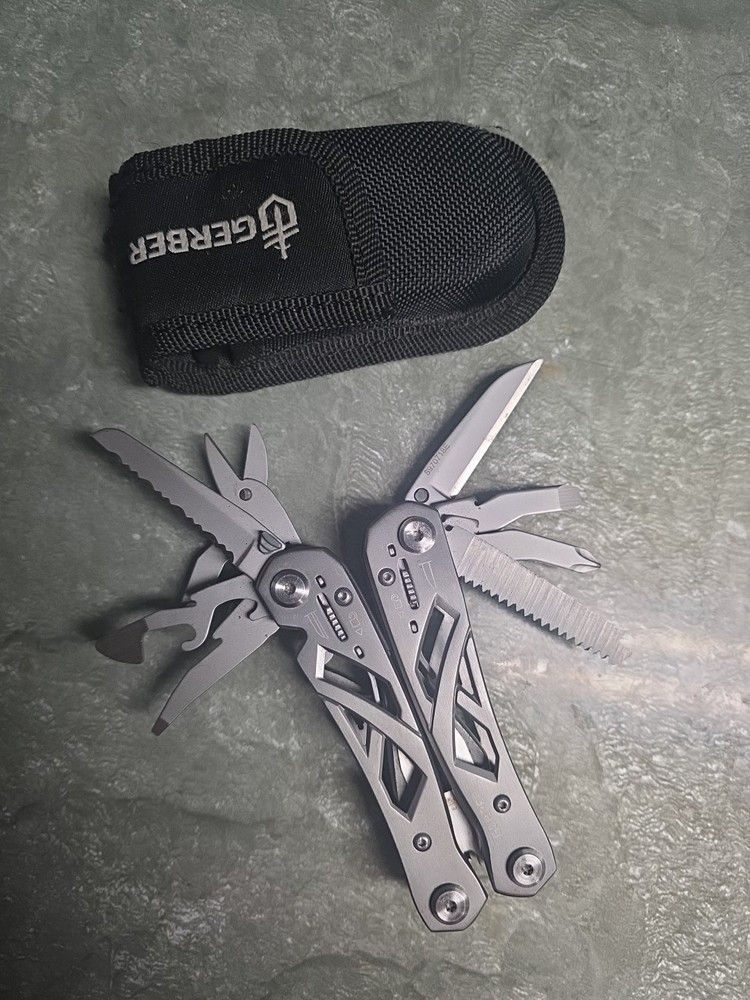 GERBER Suspension Multi-Tool Gray WITH Sheath — Great Condition