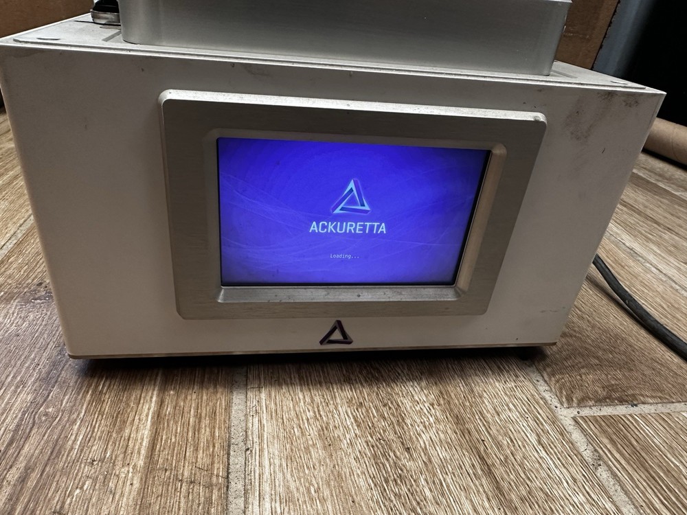Ackuretta FreeShape 120 is a desktop LCD 3D printer