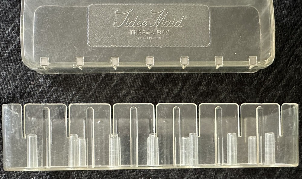 Vintage Tidee Maid Thread Box Neatly Holds & Cuts Thread