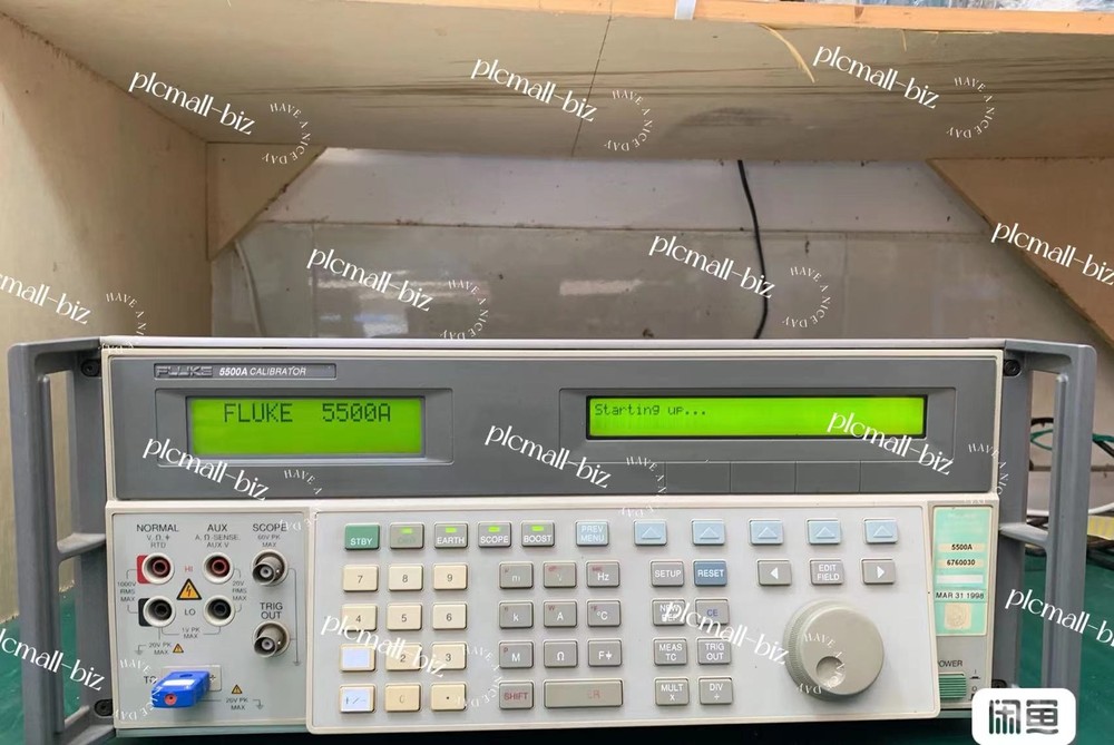 FLUKE 5500A Machine Calibrator FLUKE 5500A FLUKE 5500A#