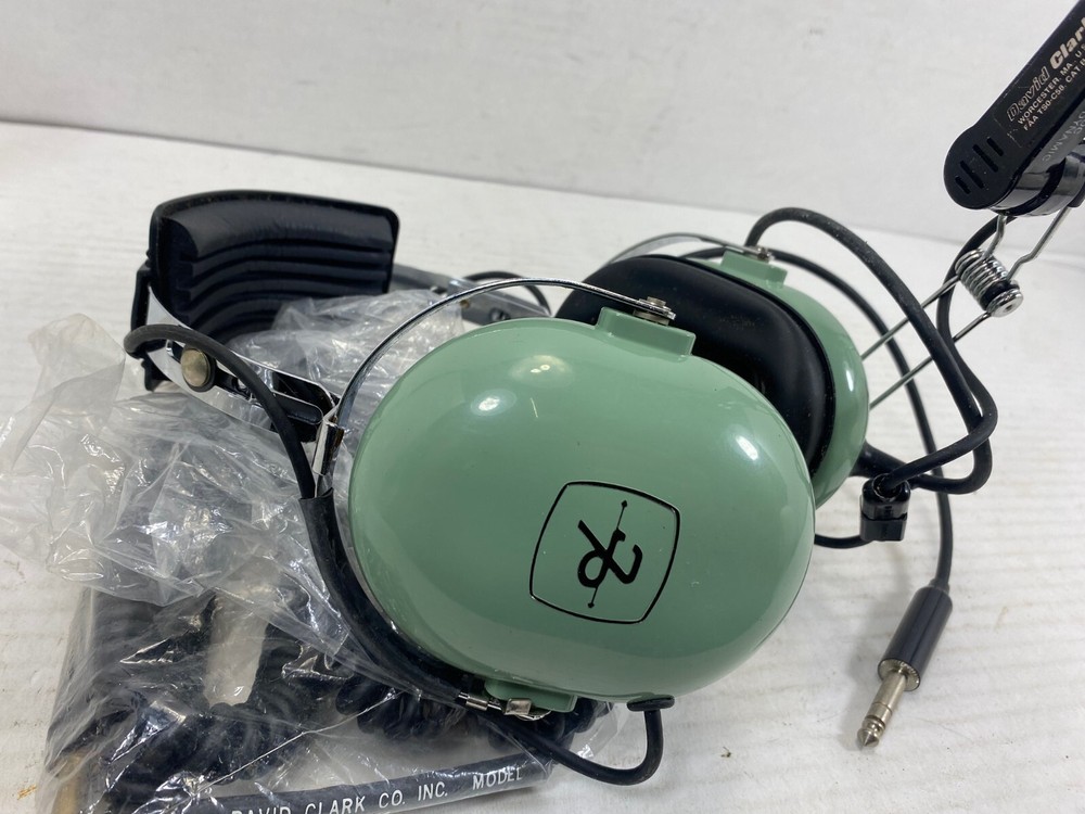 David Clark Vintage Headset w/mic, Model H3330