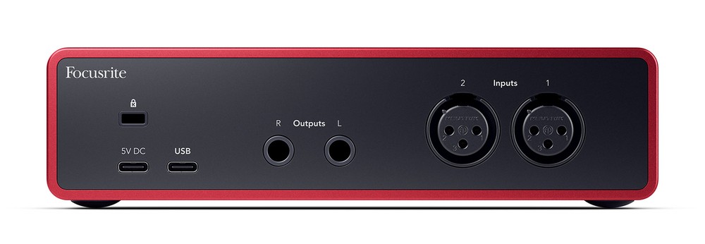 Focusrite Scarlett 2i2 Studio 4th Gen Recording Interface+Headphones+Mic+Cable