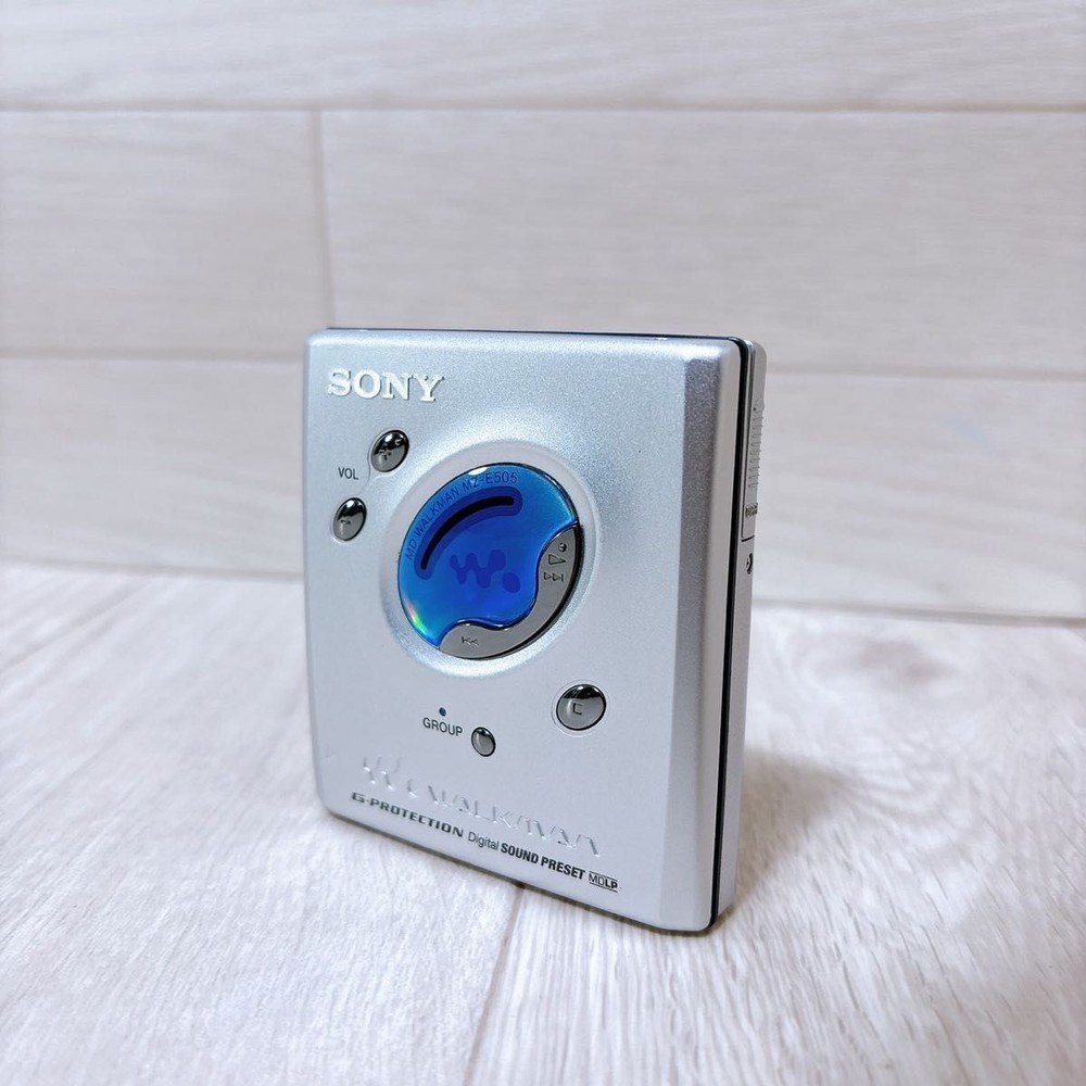 SONY Walkman MZ E505 Portable MiniDisc Player MDLP Complete Set Tested