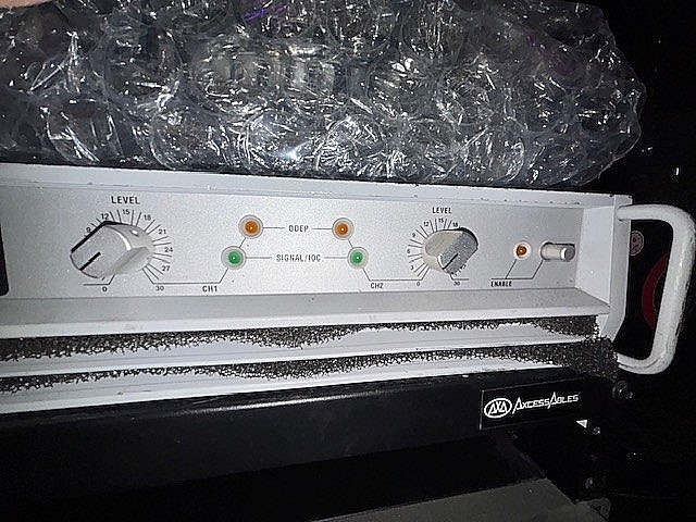 Crown MacroTech 3600 Powered Amplifier