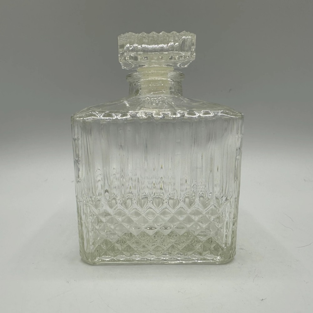 Whiskey Decanter Diamond Pattern 4.5" Tall