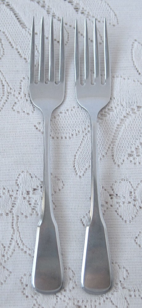 ONEIDA Stainless Flatware Lot YORKTOWNE