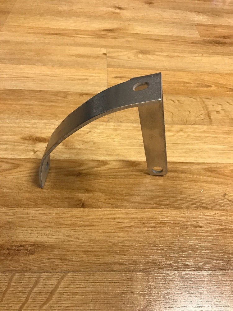 Curved Vertical License Plate Relocation Bracket for HARLEY-DAVIDSON BREAKOUT